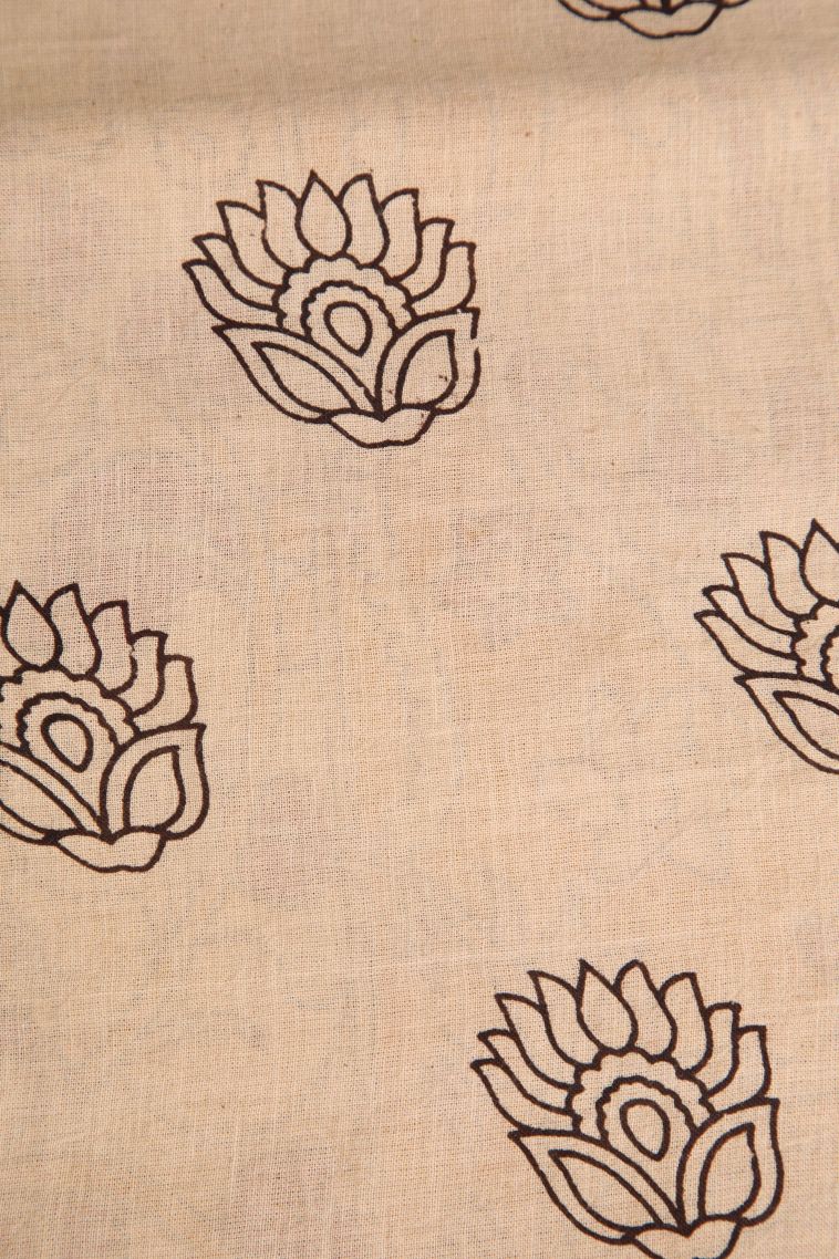 Briht Yellow Kalamkari with Without Zari Zari Floral Patterns view 3