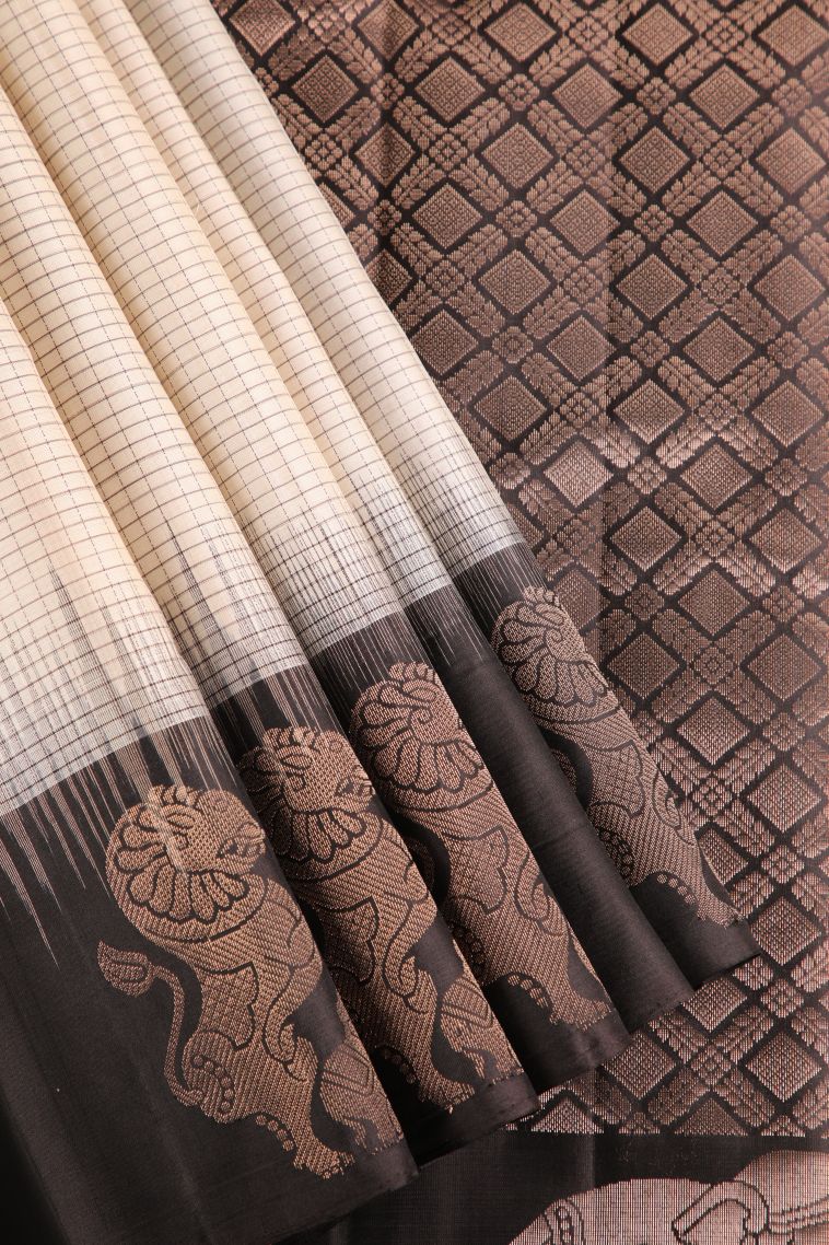 Porcelain White Soft Silk Saree with Thread Zari Checked  Threap view 1