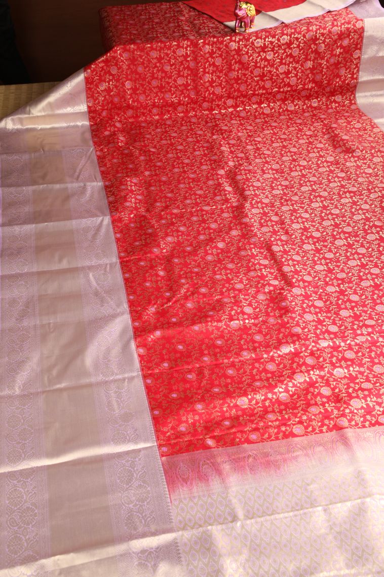 Rose  Red Apoorva Silk Sarees with Gold And Silver Zari Floral Patterns view 2