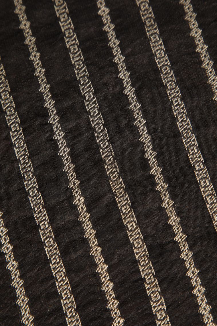 Charleston Black Banaras Sarees with Without Zari Zari Birds And Floral Pattern view 3