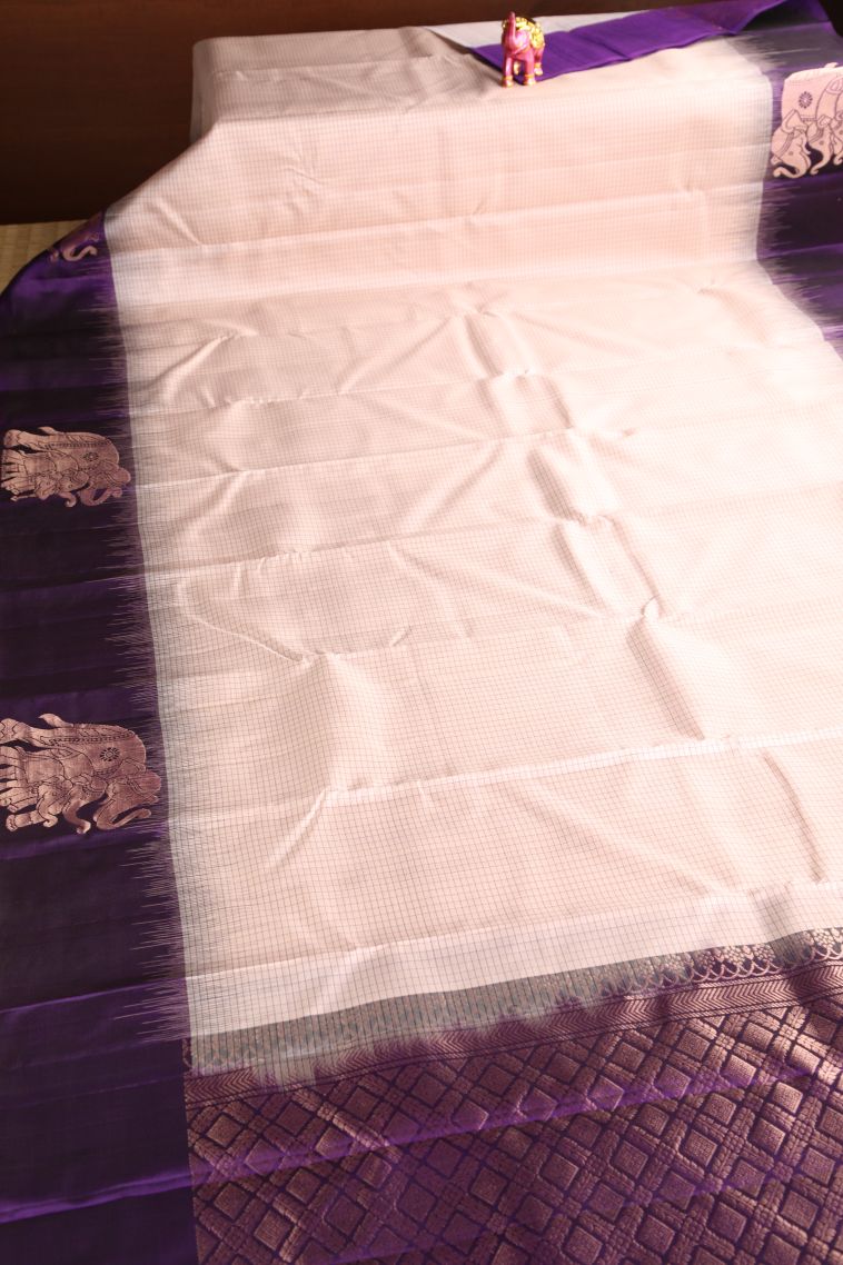 Rice White Soft Silk Saree with Thread Zari Checked  Threap view 2