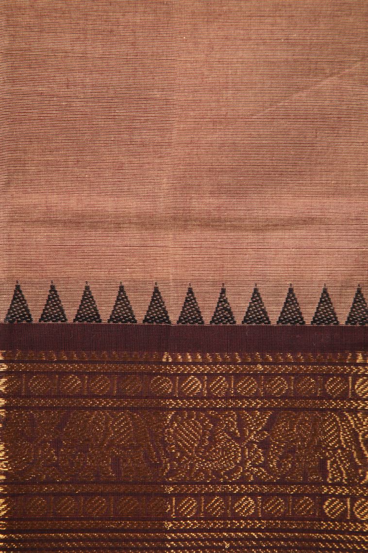 Salmon Pink Chettinad Cotton Sarees with Gold Zari Plain With Border view 3