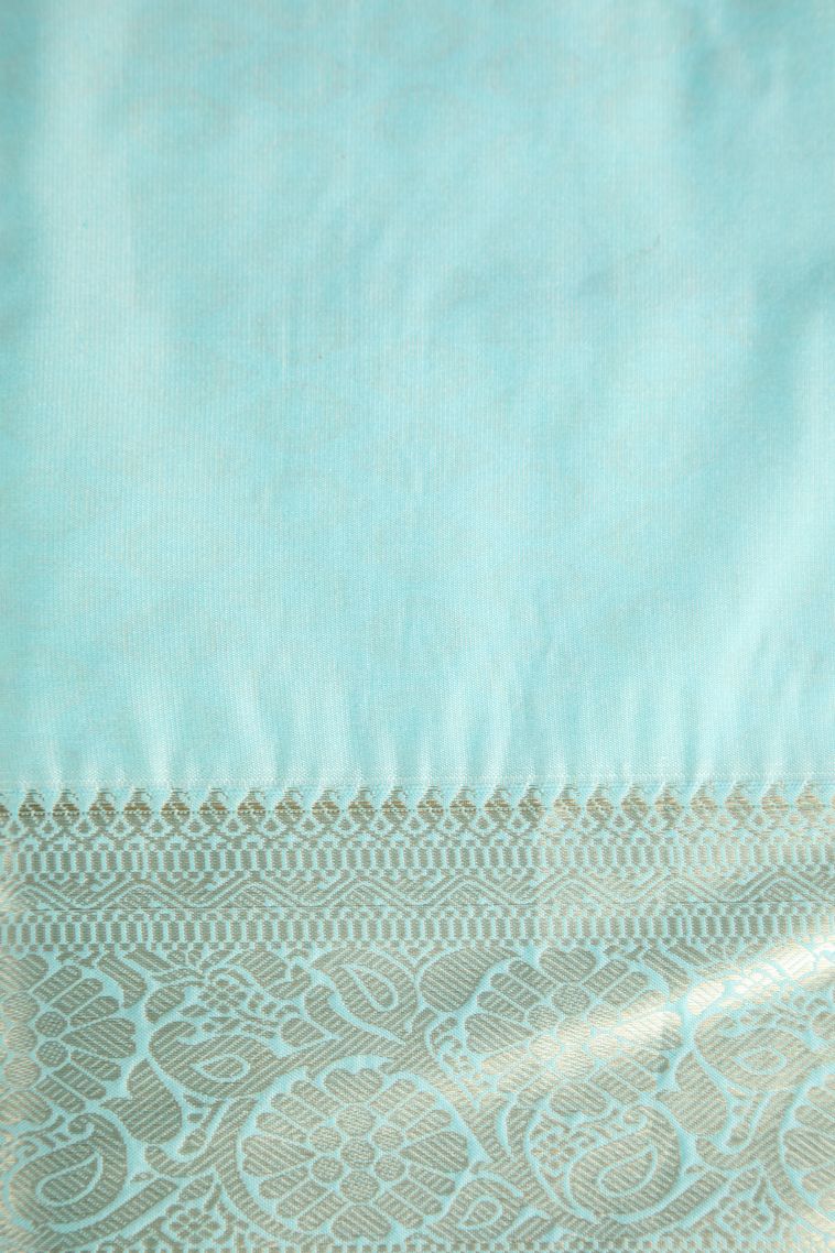 Bubble Purple Apoorva Silk Sarees with Gold And Silver Zari Floral Patterns view 3
