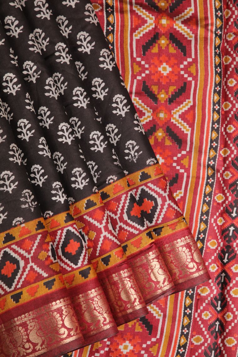 Charleston Black Maheswari Cotton Saree with Gold Zari Floral Patterns view 1