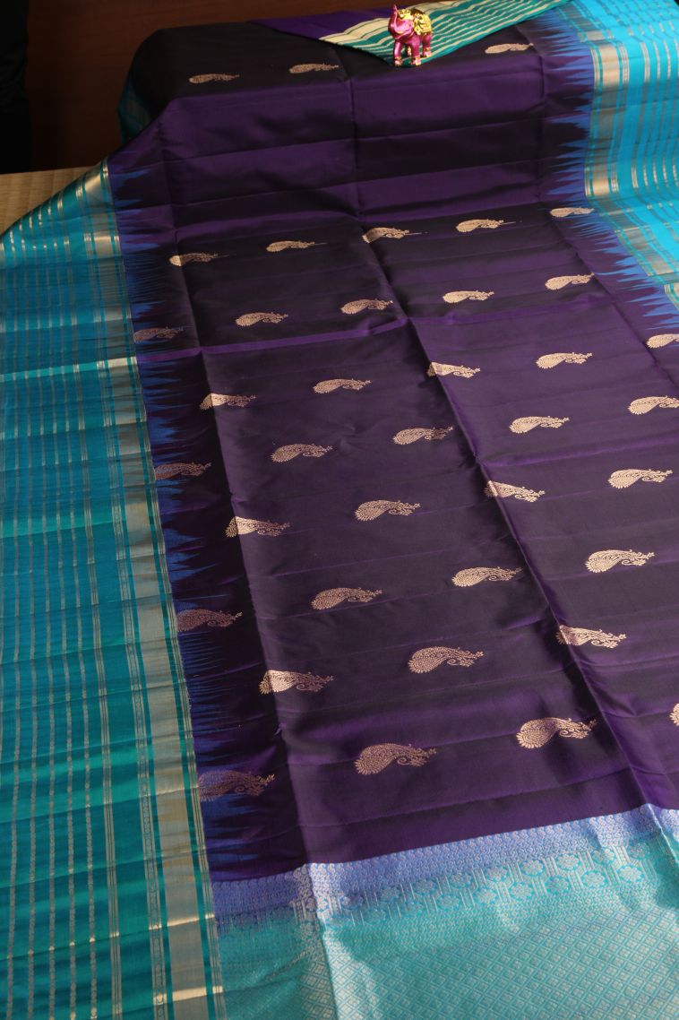 Viola Purple Soft Silk Saree with Gold Zari Manga view 2
