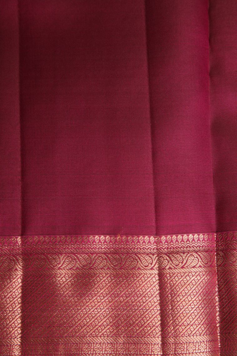 Apple Red Kanchipuram Silk Sarees with Gold Zari Kodi Pattern view 3