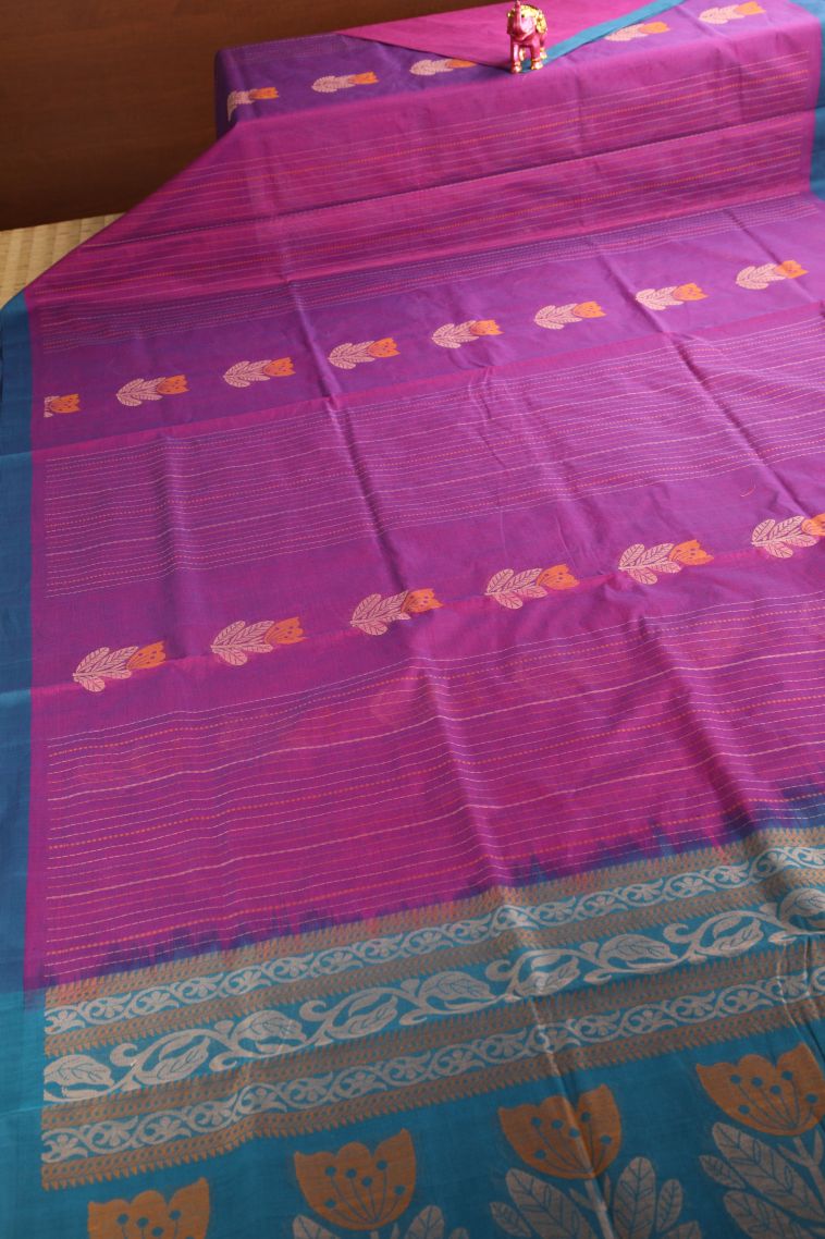 Fuscia Pink Pure Handloom Kovai Cotton with Without Zari Zari Floral Patterns view 2