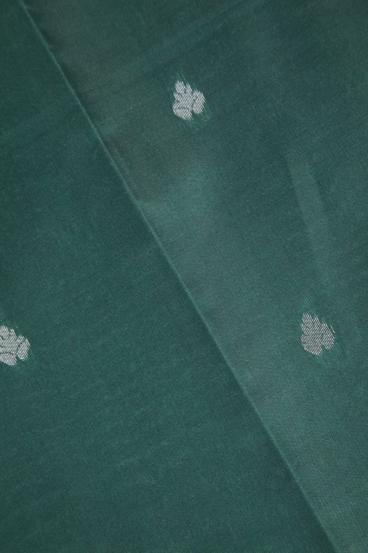 Dawn Red Visiri Madippu Silk Sarees with Silver Zari Floral Patterns view 3
