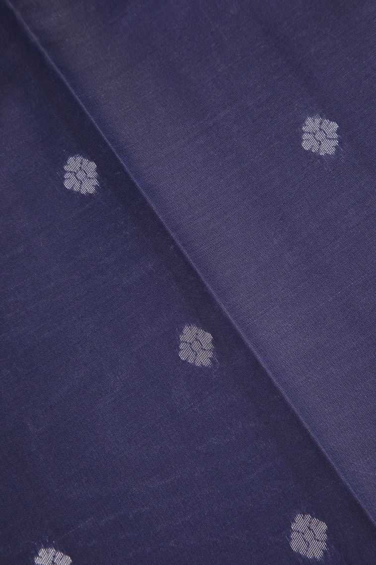 Sky Blue Visiri Madippu Silk Sarees with Silver Zari Floral Patterns view 3