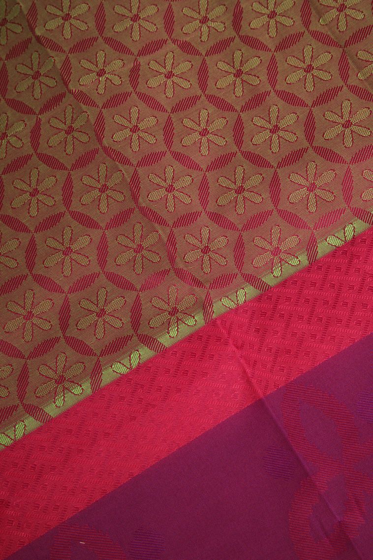Olive Green Visiri Madippu Silk Sarees Copper Zari with Circle Mottif view 3
