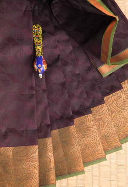 Plum Purple Visiri Madippu Silk Sarees Copper Zari with Floral Patterns