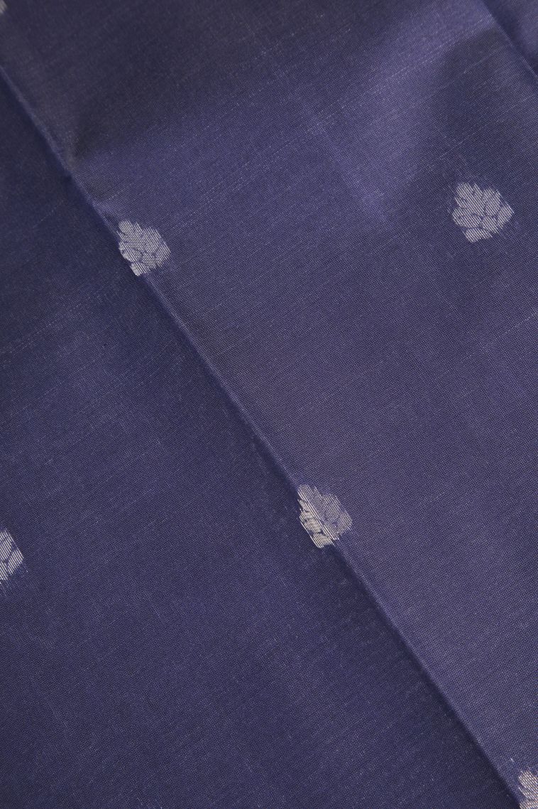 Sky Blue Visiri Madippu Silk Sarees with Silver Zari Floral Patterns view 3