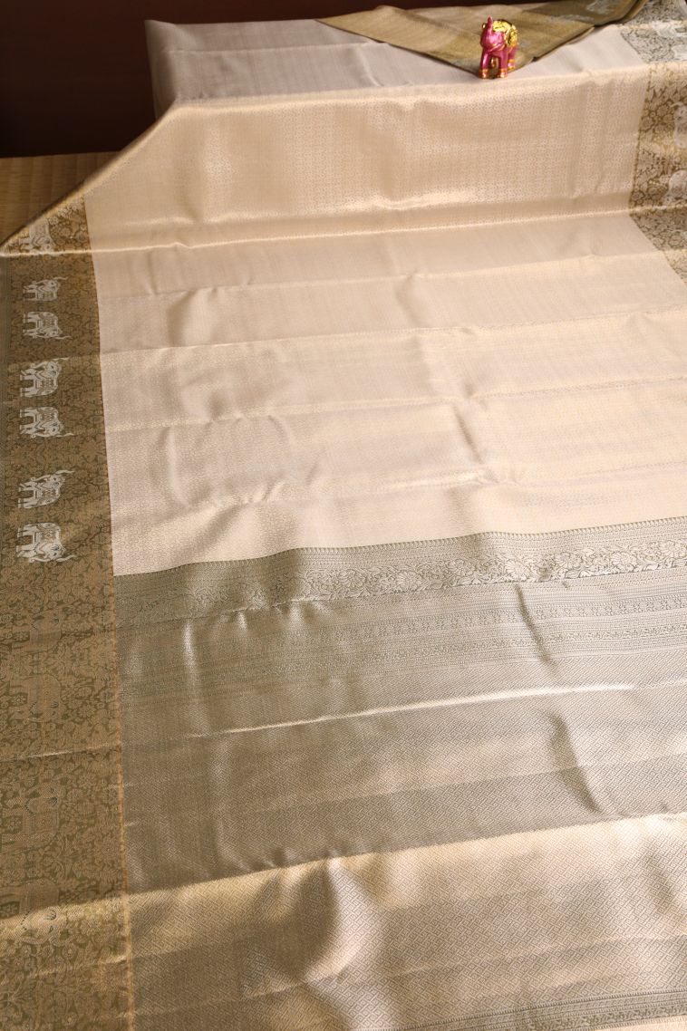Vanilla Custard Yellow Apoorva Silk Sarees with Gold Zari Geometric Shapes view 2