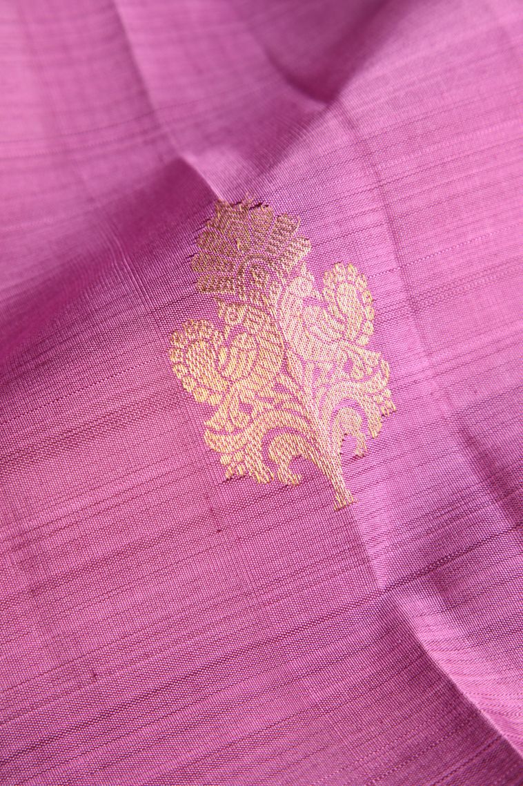 Taffy Pink Kanchipuram Silk Sarees with Gold Zari Leaf Pattern view 4