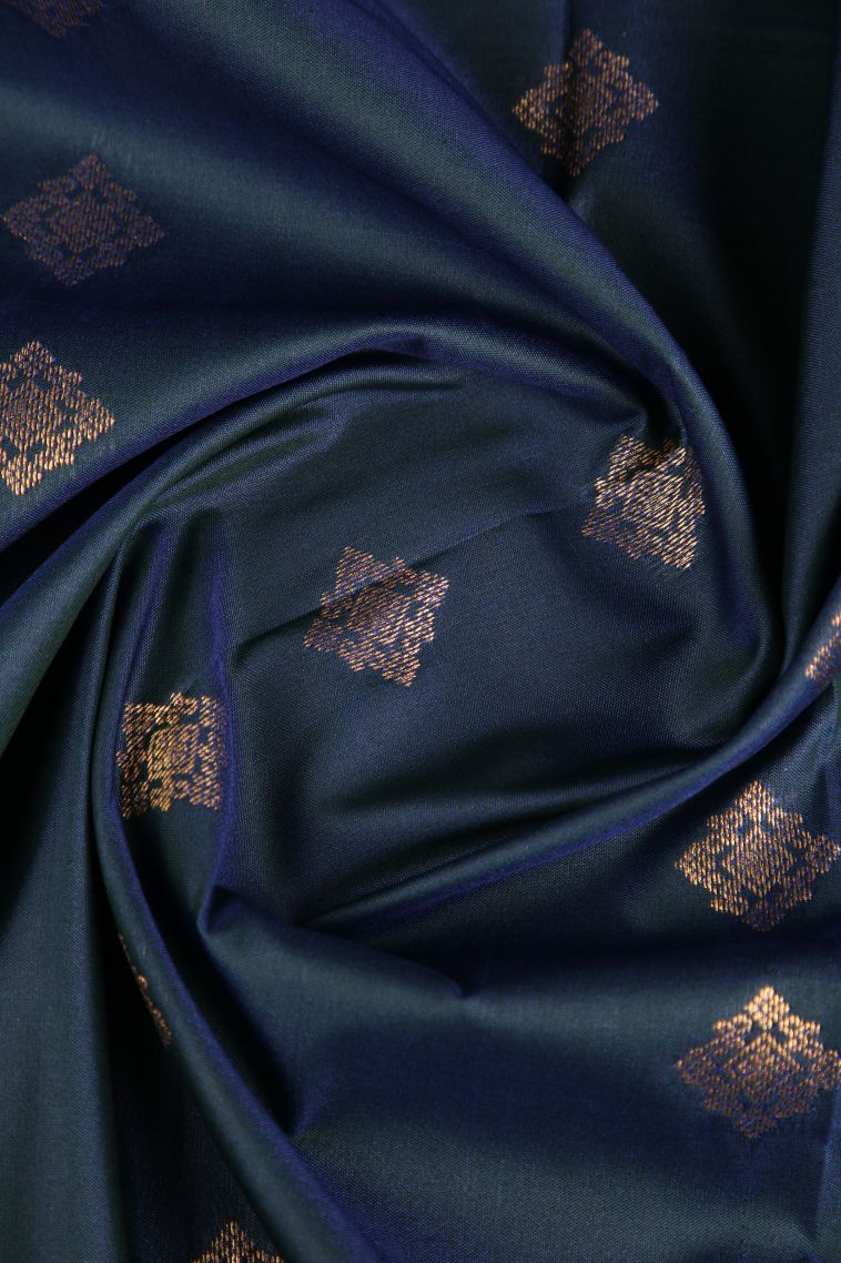 Aegean Blue Visiri Madippu Silk Sarees Gold Zari with Kolam Pattern view 4