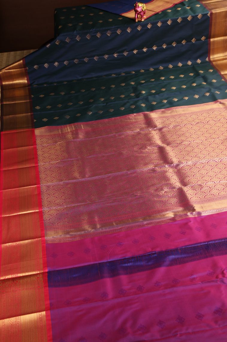 Aegean Blue Visiri Madippu Silk Sarees Gold Zari with Kolam Pattern view 2