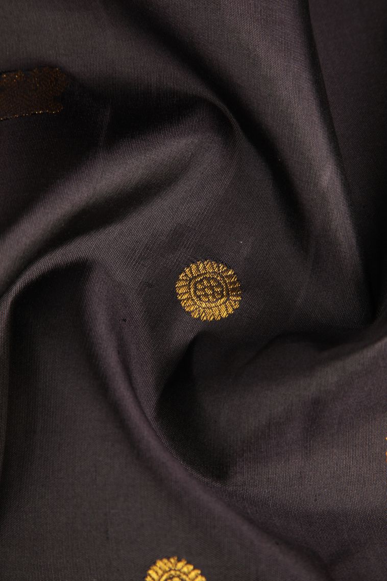 Eel Black Kanchipuram Silk Sarees Gold Zari with Rudhracham Annam Motif view 4