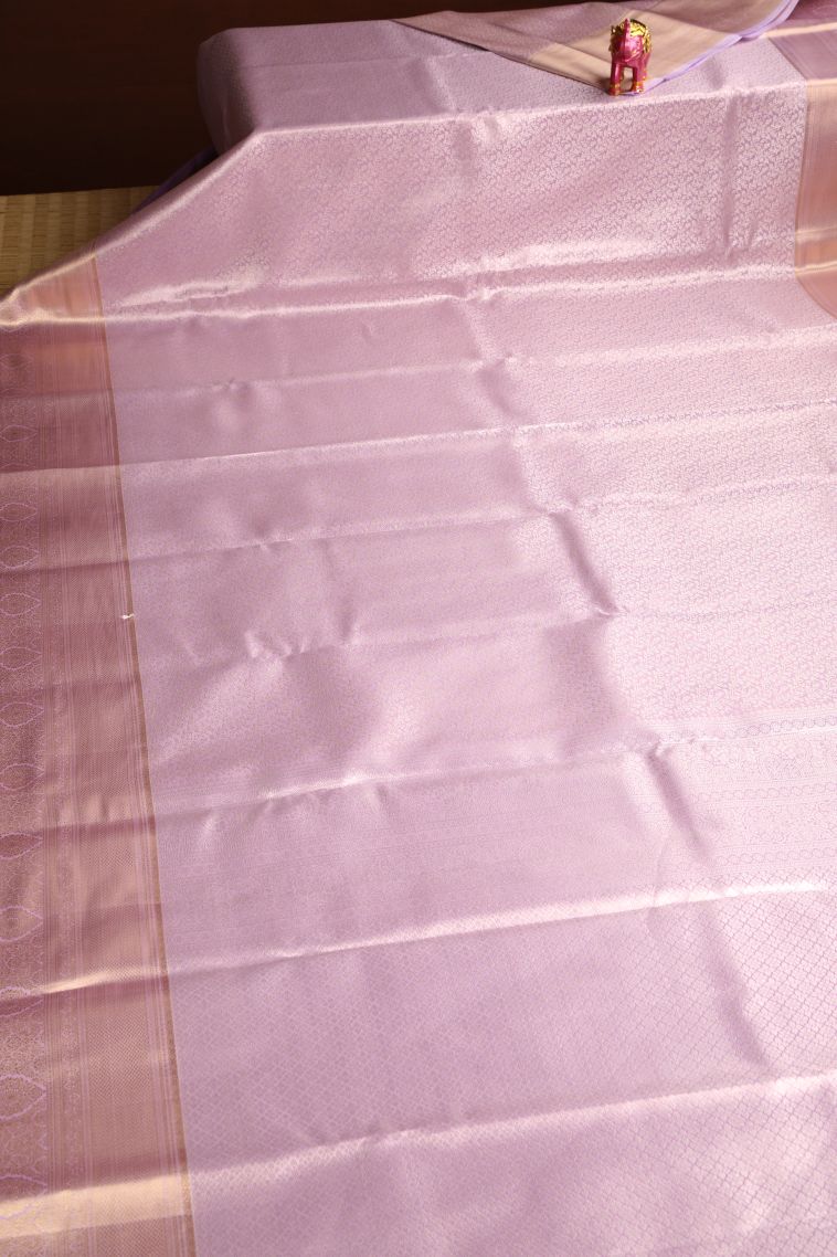 Crepe Pink Apoorva Silk Sarees with Gold And Silver Zari Kodi Pattern view 2