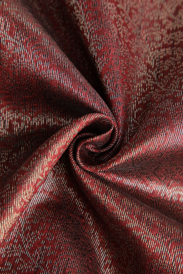 Crimson Red Jute Sarees with Antic Zari Floral Patterns view 4