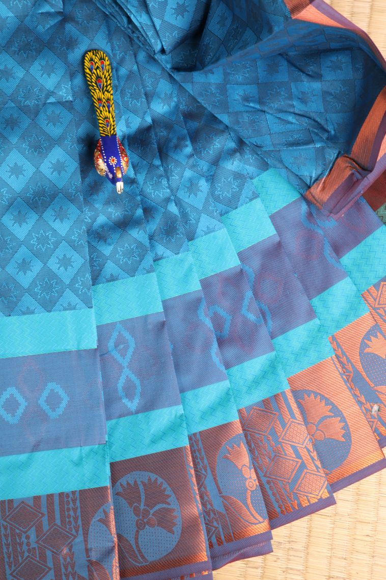 Cerulean Blue Visiri Madippu Silk Sarees Copper Zari with Geometric Shapes view 1
