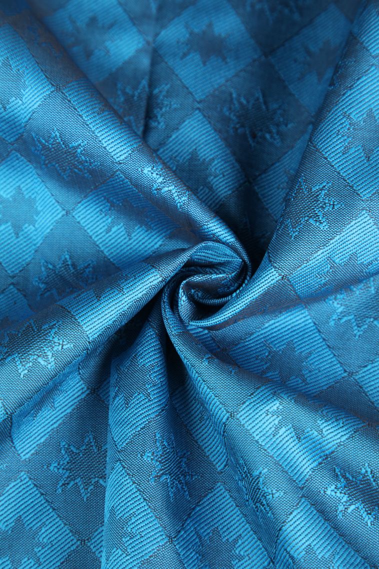 Cerulean Blue Visiri Madippu Silk Sarees Copper Zari with Geometric Shapes view 4