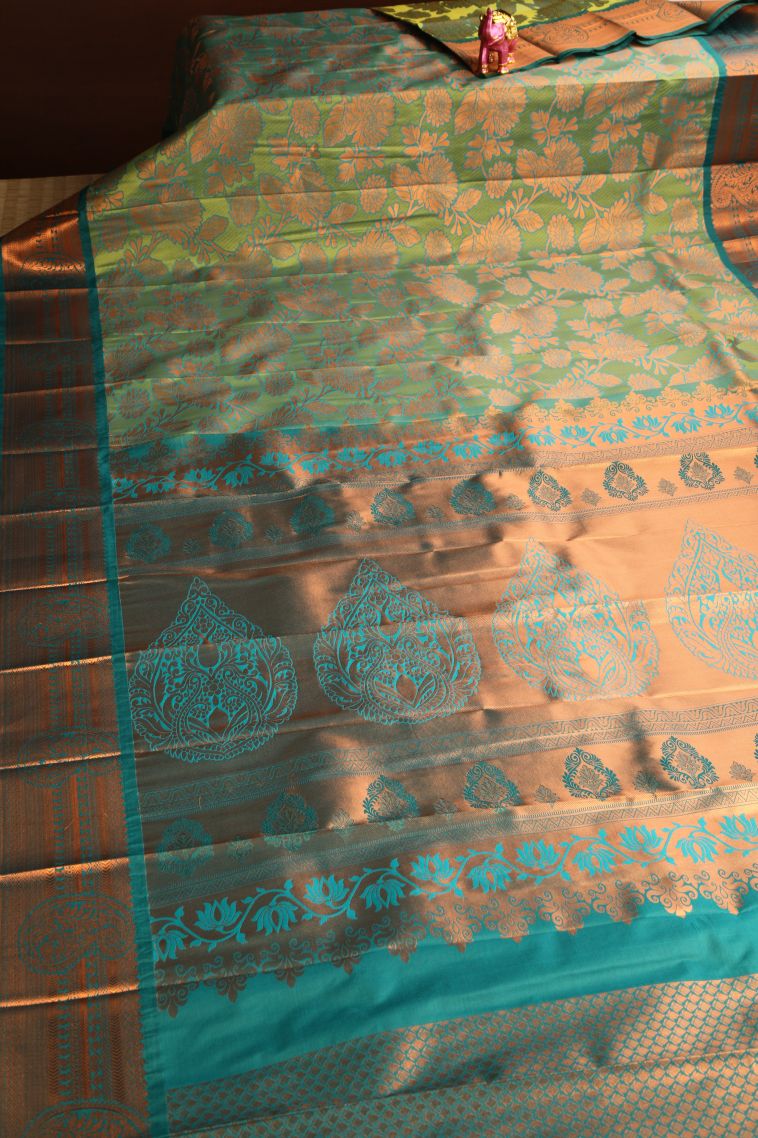 Olive Green Visiri Madippu Silk Sarees with Copper Zari Floral Patterns view 2