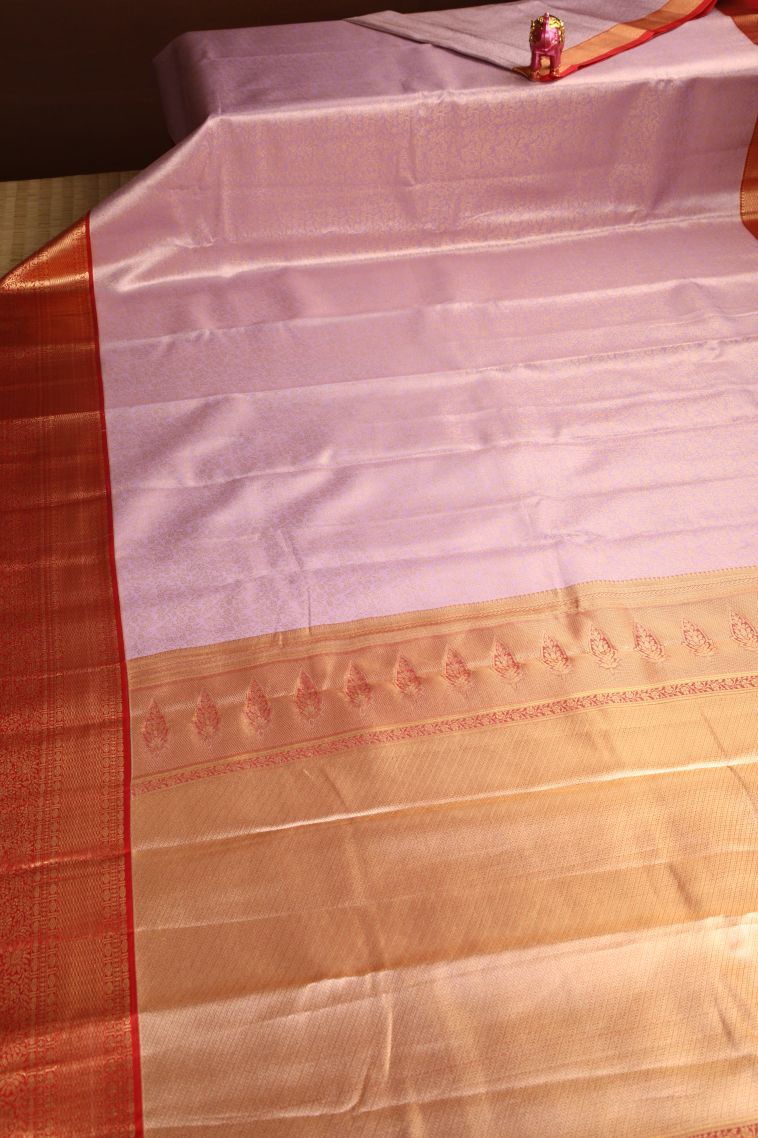 Crepe Pink Apoorva Silk Sarees with Gold Zari Floral Puttas view 2