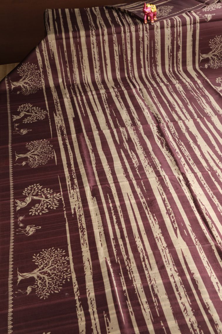 Mahome Red Jute Sarees with Without Zari Zari Pathik Motifs view 2