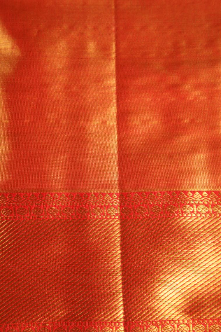 Pistachio Green Kanchipuram Silk Sarees with Gold Zari Leaf Pattern view 3