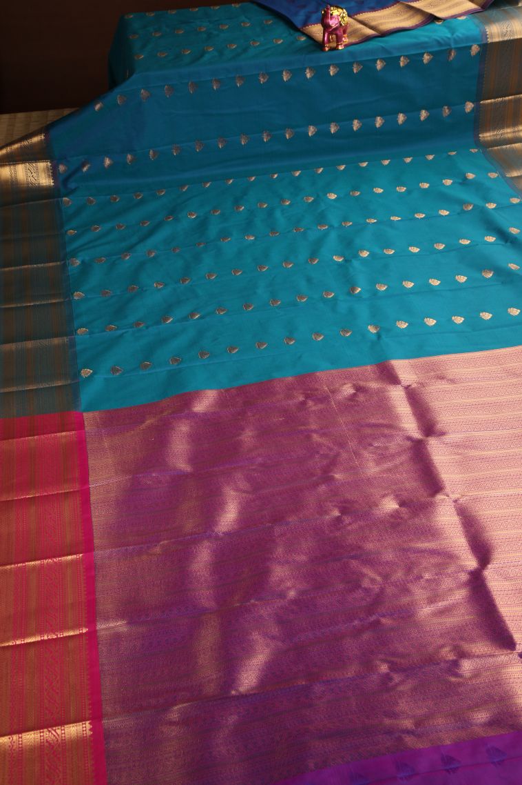 Cerulean Blue Visiri Madippu Silk Sarees Gold Zari with Floral Patterns view 2