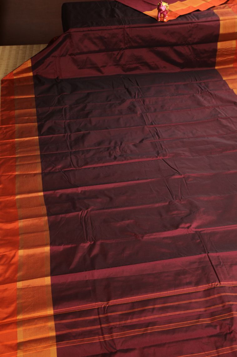Mahome Red Arani Silk Sarees Gold Zari with Plain view 2
