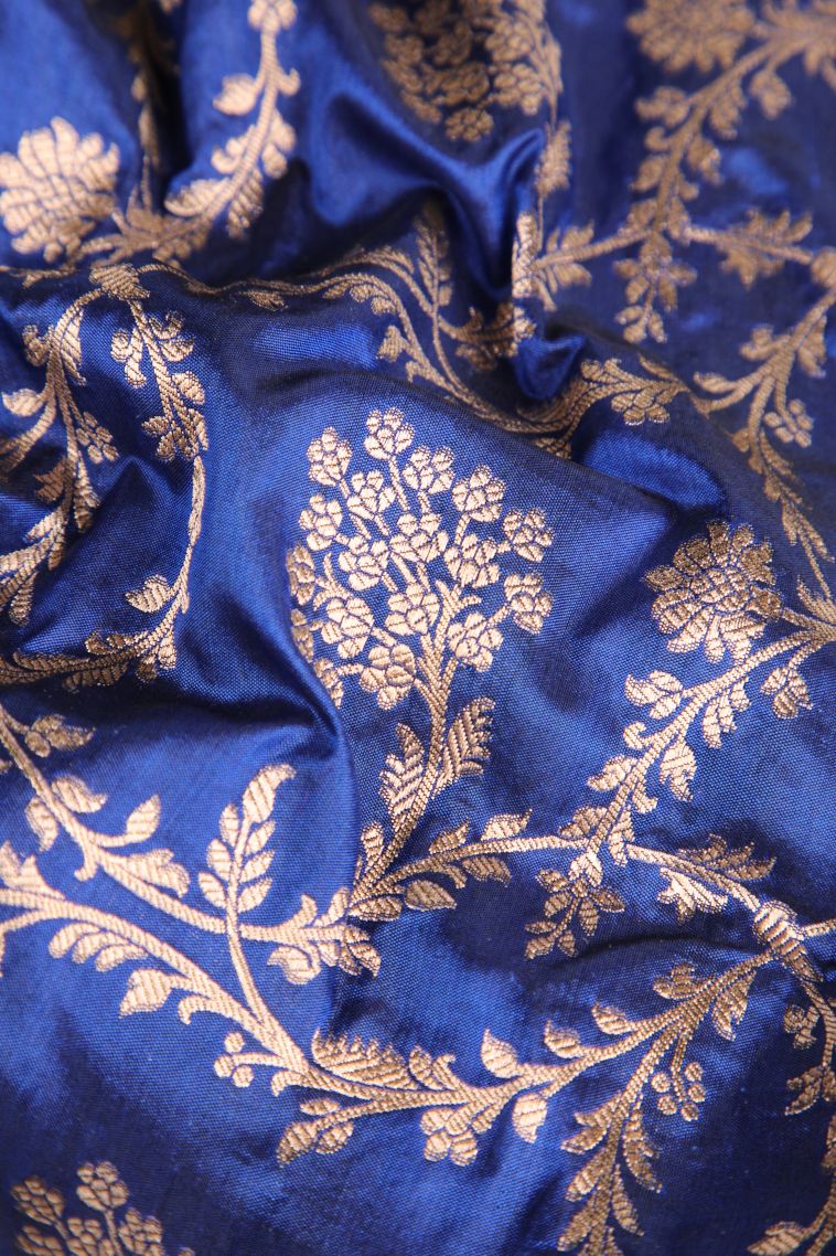 Daffane Blue Banaras Silk Saree Gold Zari with Floral Patterns view 4