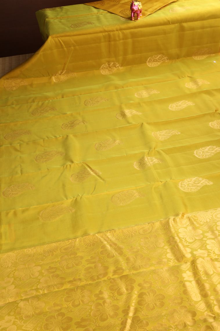 Lemon Yellow Soft Silk Saree Gold Zari with Manga view 2