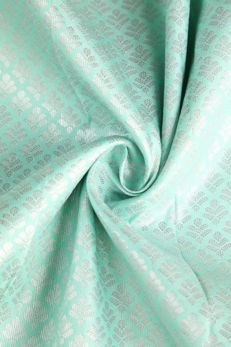 Pistachio Green Visiri Madippu Silk Sarees with Silver Zari Floral Puttas view 4
