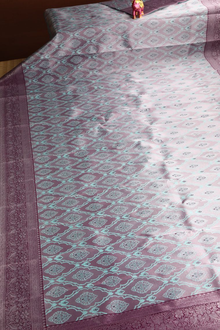 Periwinkle Purple Visiri Madippu Silk Sarees with Silver Zari Floral Patterns view 2