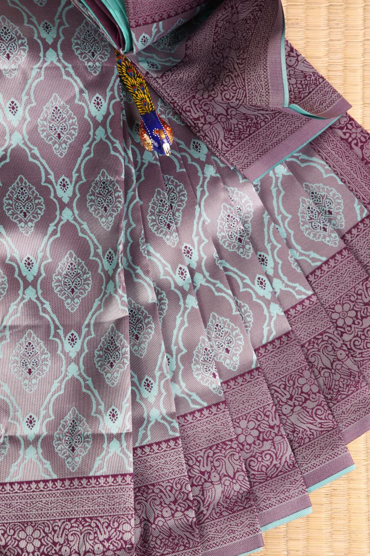 Periwinkle Purple Visiri Madippu Silk Sarees with Silver Zari Floral Patterns view 1