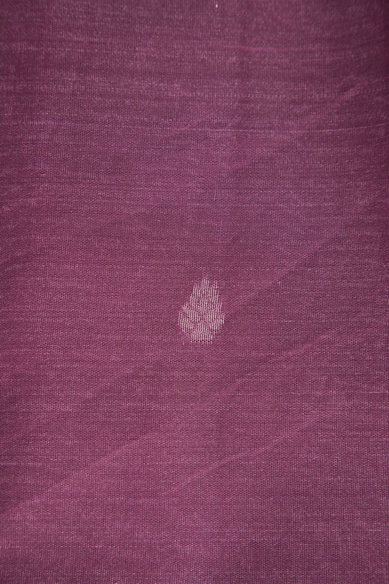 Periwinkle Purple Visiri Madippu Silk Sarees with Silver Zari Floral Patterns view 3