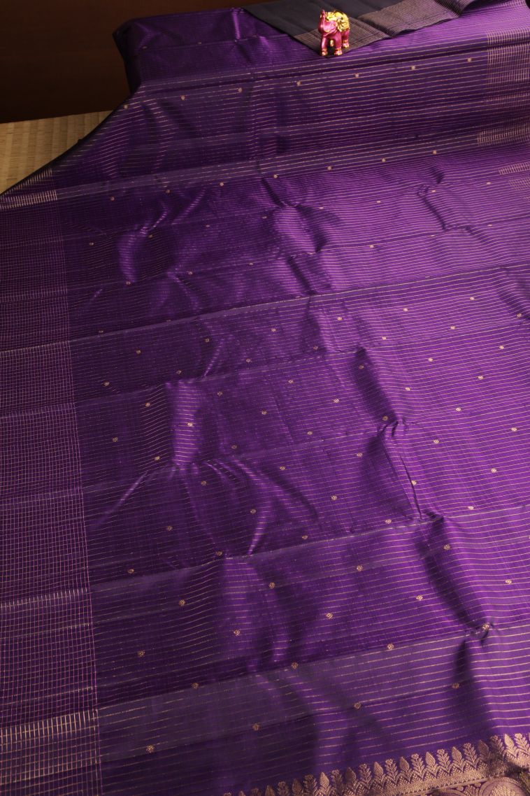 Viola Purple Kanchipuram Silk Sarees Gold Zari with Floral Puttas view 2
