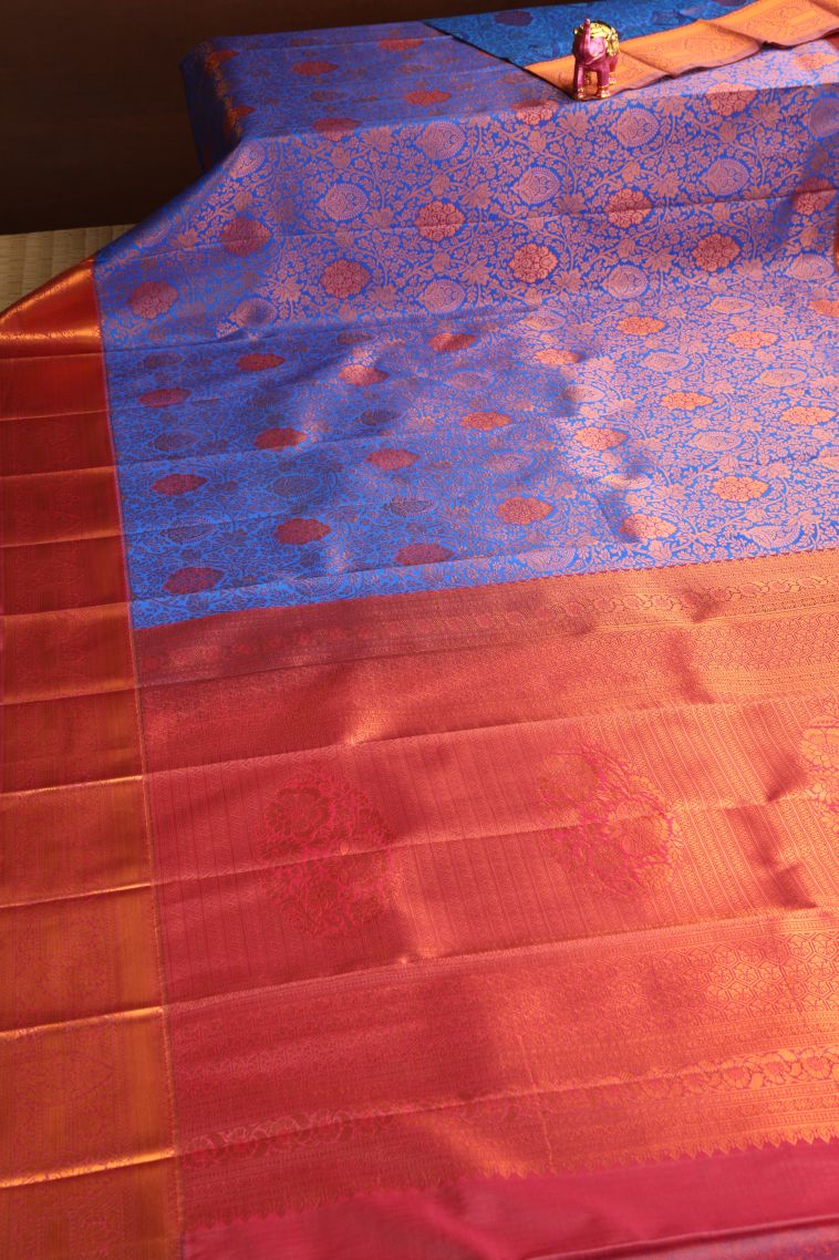 Cobalt Blue Visiri Madippu Silk Sarees with Copper Zari Floral Patterns view 2
