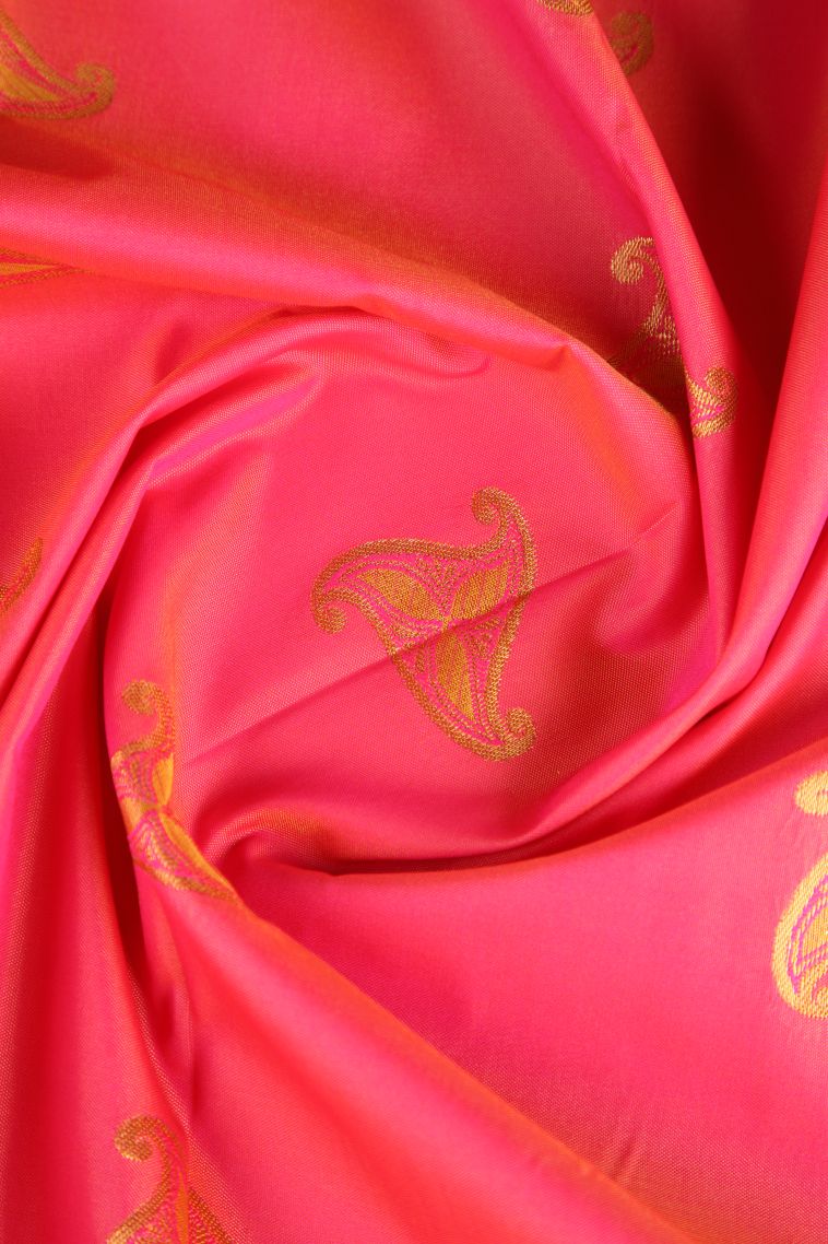 Rouge Pink Visiri Madippu Silk Sarees Gold Zari with Leaf Pattern view 4