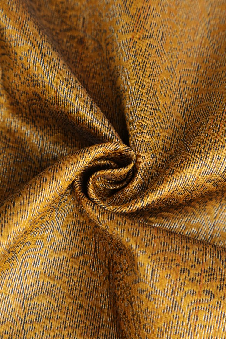Lemon Yellow Jute Sarees with Antic Zari Leaf Pattern view 4