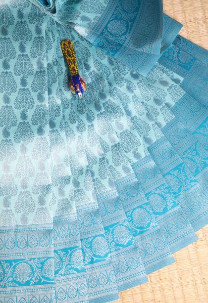 Arctic Blue Visiri Madippu Silk Sarees with Silver Zari Manga