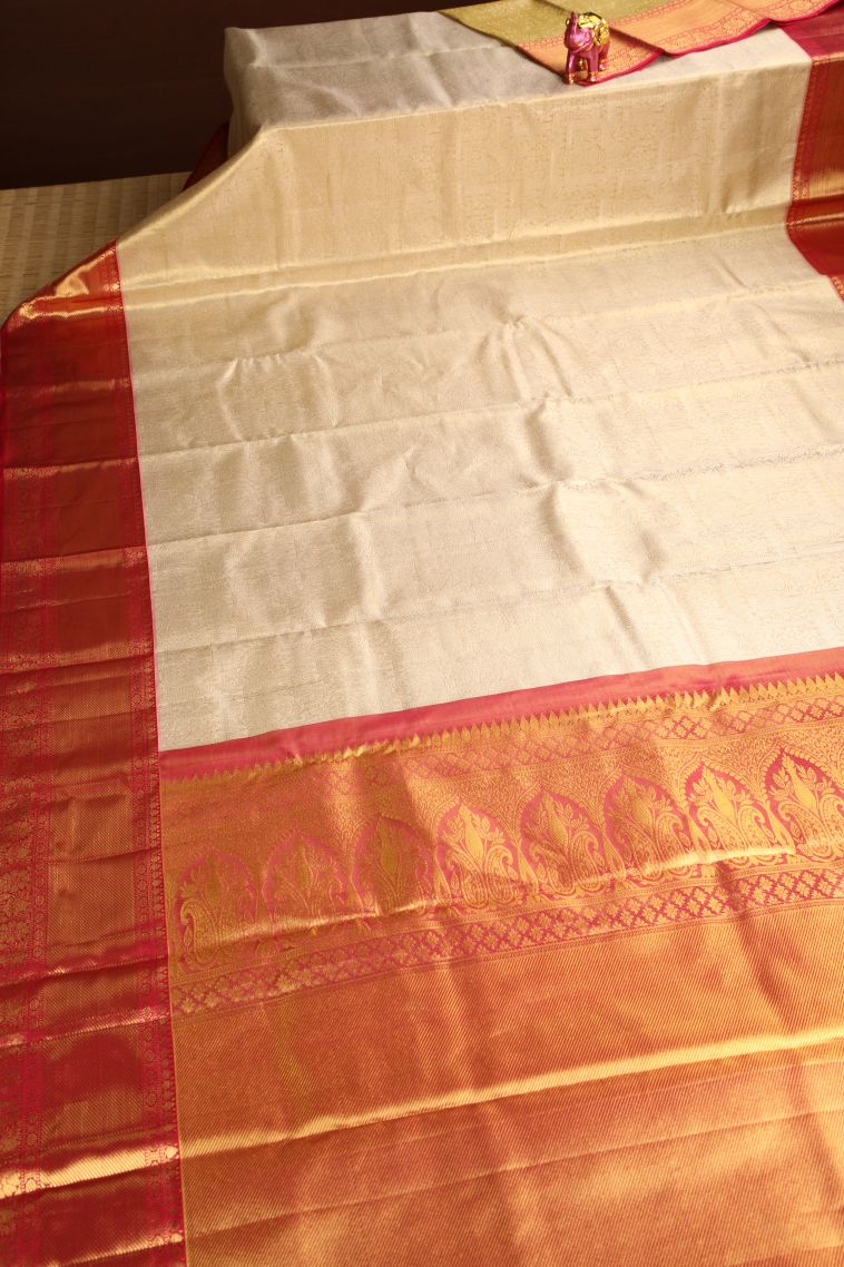 Cookie Yellow Kanchipuram Silk Sarees with Gold Zari Floral Patterns view 2