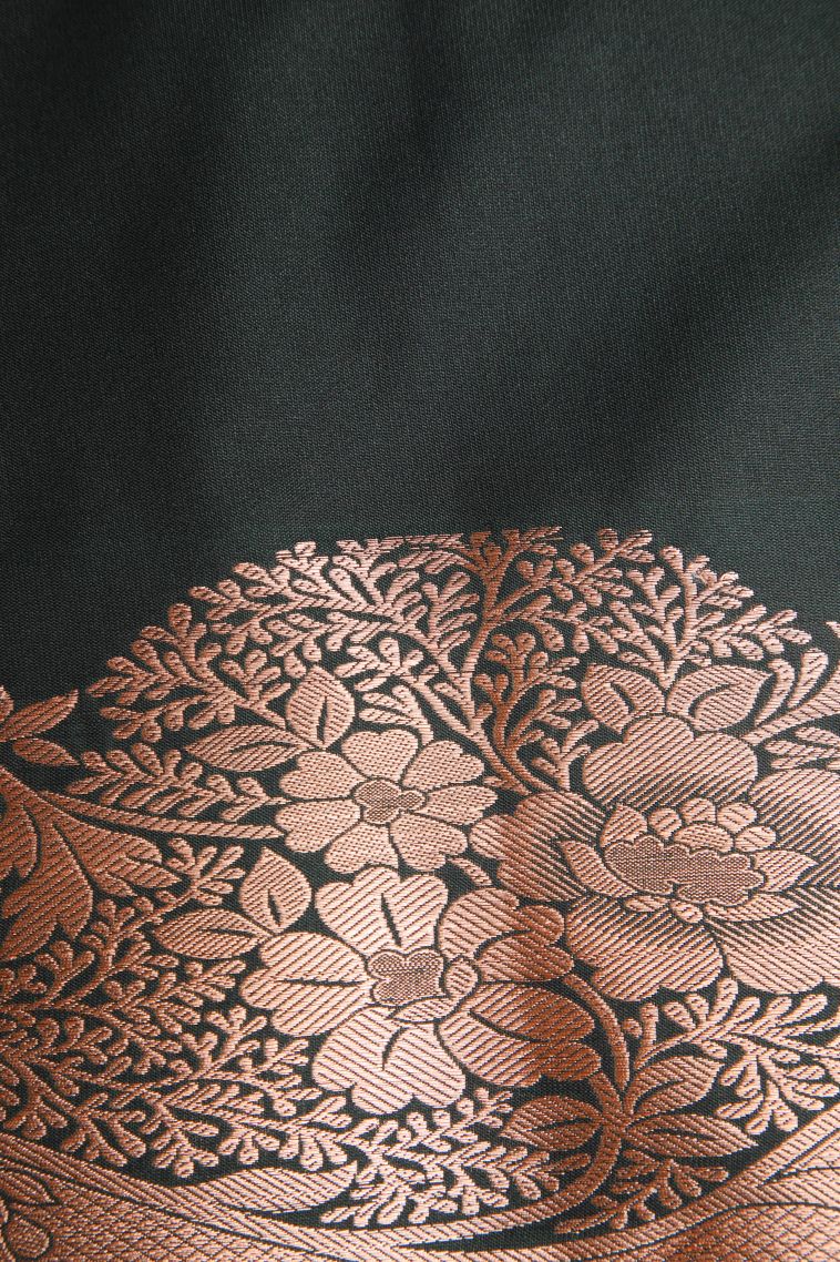 Fuscia Pink Apoorva Silk Sarees with Copper Zari Floral Puttas view 3