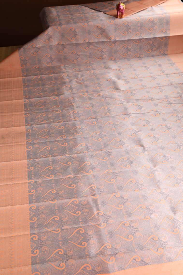 Gray Black Visiri Madippu Silk Sarees with Silver Zari Floral Patterns view 2