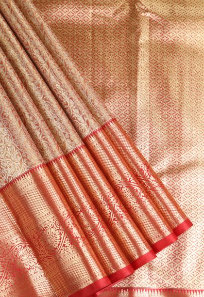 Candy Red Apoorva Silk Sarees with Silver Zari Kodi Pattern