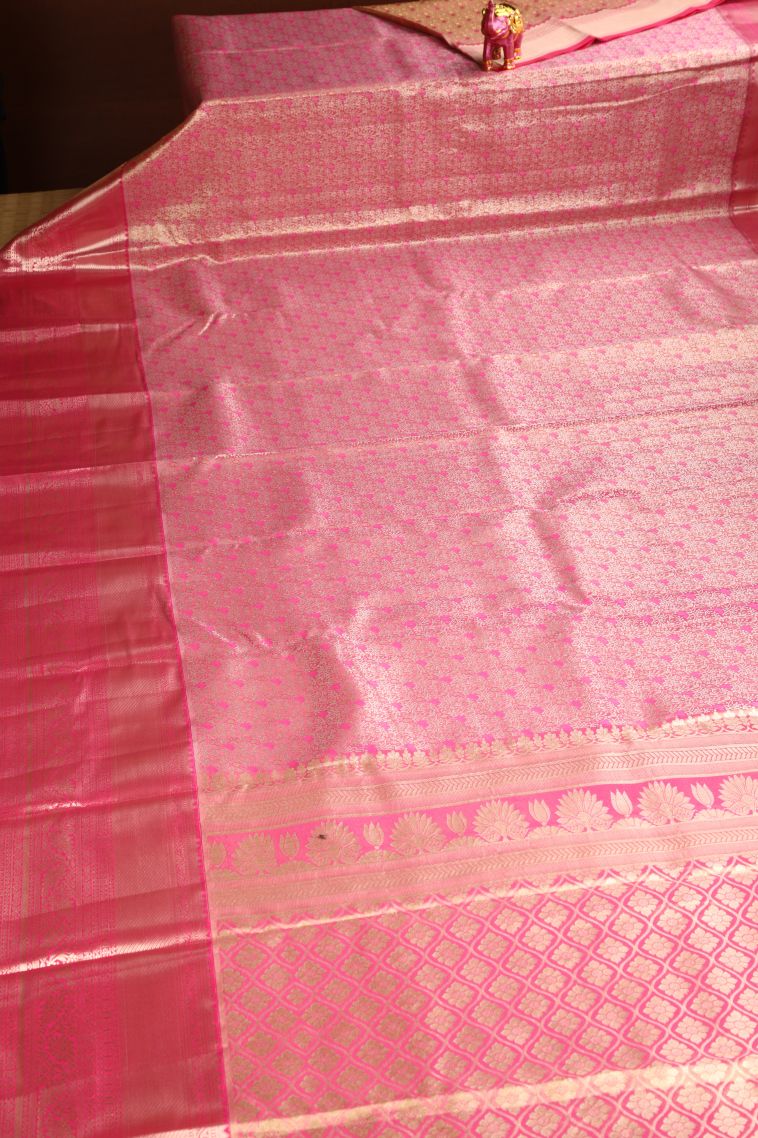 Bubblegum Pink Apoorva Silk Sarees with Gold Zari Floral Patterns view 2