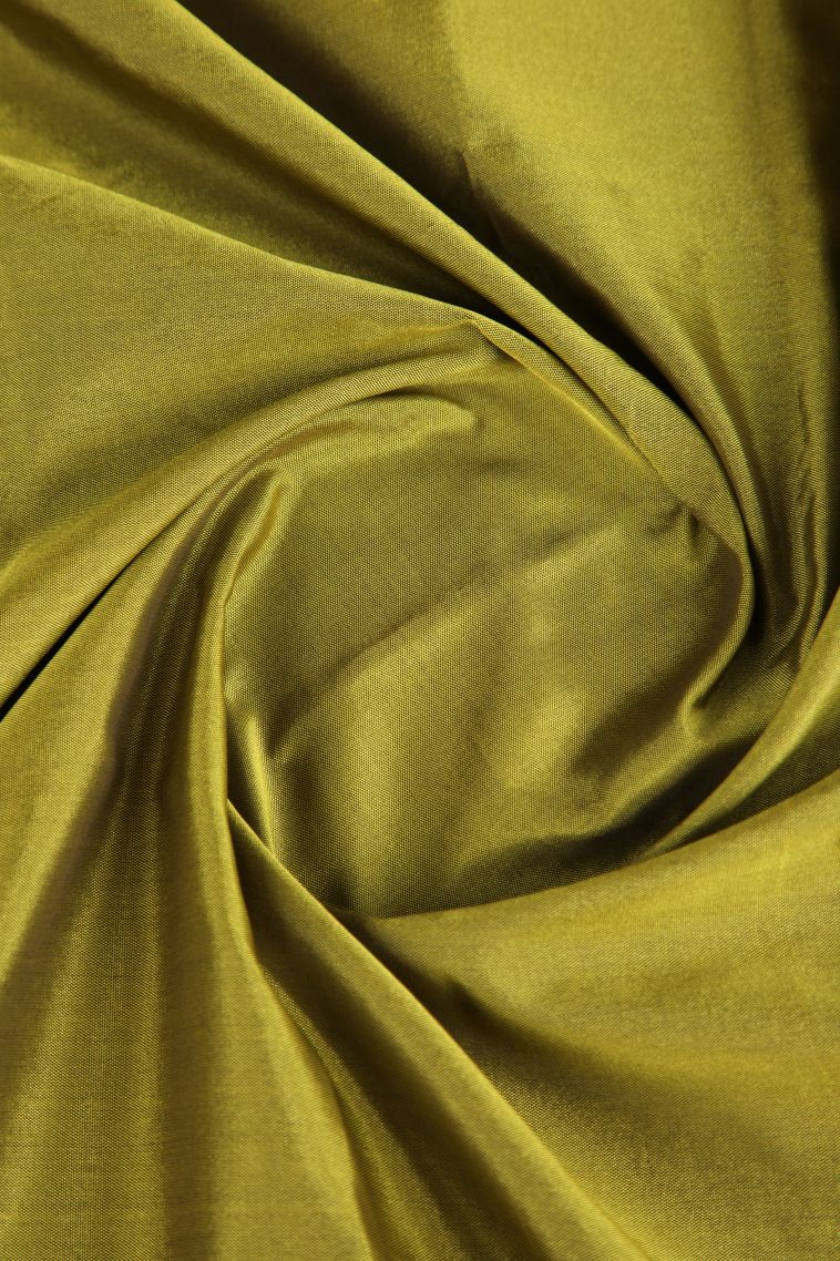 Olive Green Arani Silk Sarees Gold Zari with Plain view 4