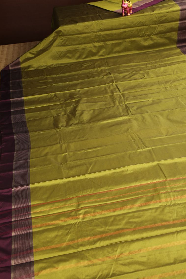 Olive Green Arani Silk Sarees Gold Zari with Plain view 2