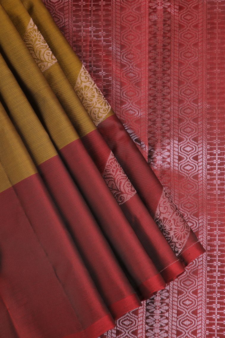 Rich Gold Soft Silk Saree Copper Zari with Floral Puttas